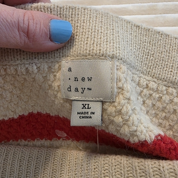 A New Day Women's Size XL Cream and Red Striped Skirt NWOT - Picture 2 of 9